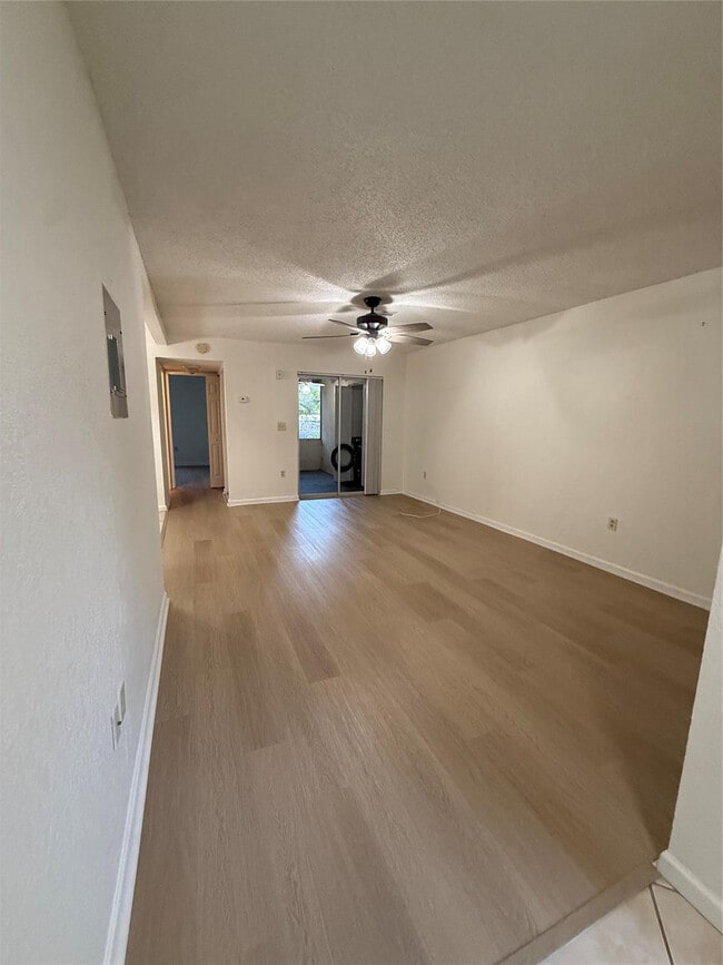 Photo - 11101 Royal Palm Blvd Unit 215