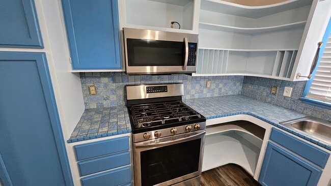 Photo - 748 Highland Pkwy