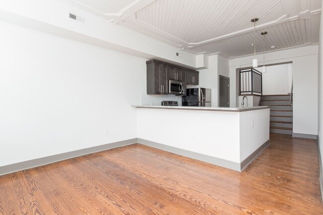 Photo - 1204 Hull Street- Bean Building