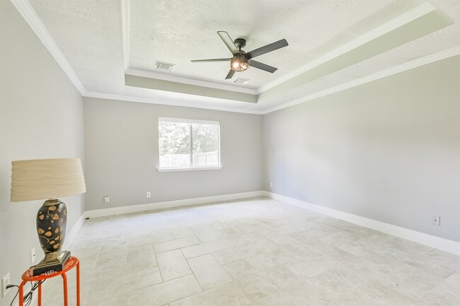 Photo - 1623 Stonehaven Village Cir