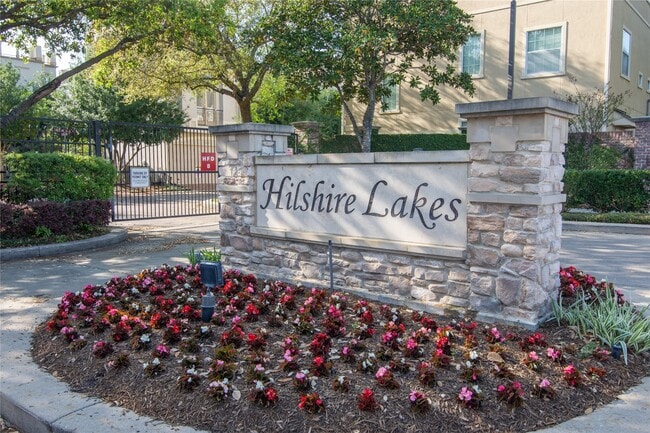 Building Photo - 8817 Lakeshore Bend Dr Rental