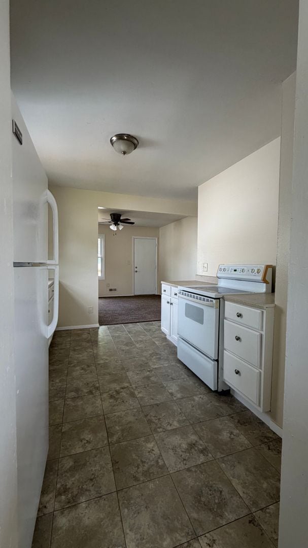 Photo - ***NEW ON THE MARKET 4 BEDROOM POINT PLACE HOME....DRIVE BY TO CHECK IT OUT***