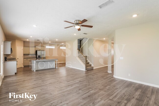 Photo - 1924 Albarado Trl