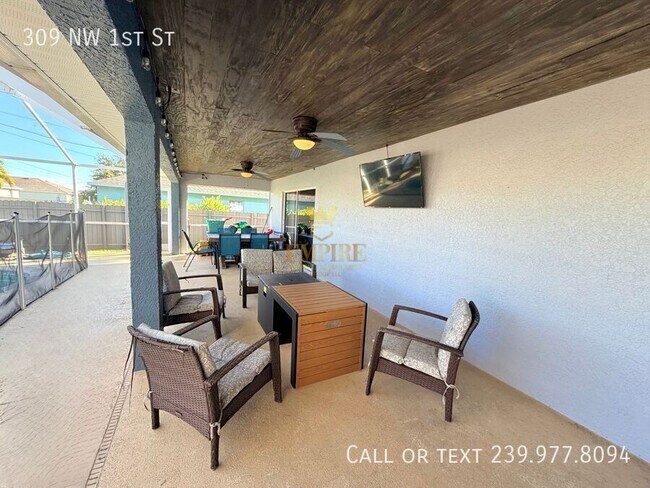 Photo - 309 NW 1st St