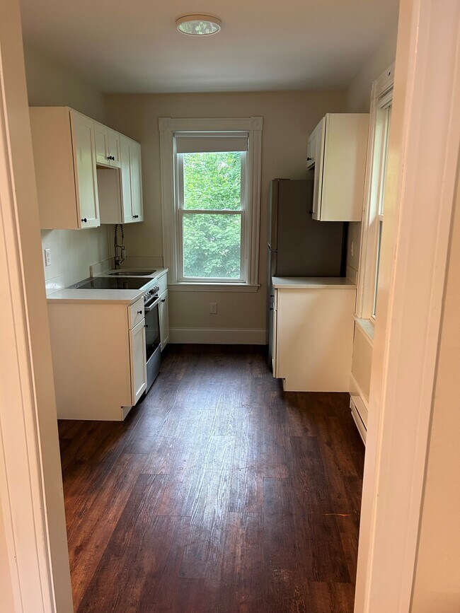 Photo - 63 Samoset St Apartments Unit 2
