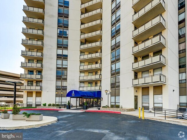 Building Photo - 205 E Joppa Rd Unit 901 Rental