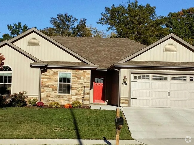 Building Photo - 904 S Louisville Dr Rental