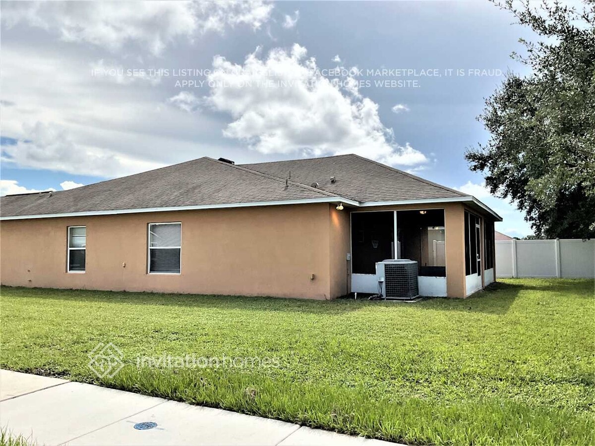 Photo - 1450 Mycroft Dr