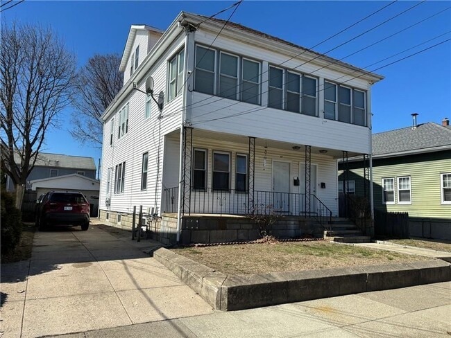 Building Photo - 67 Littlefield St