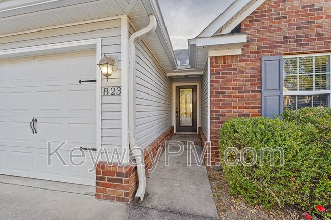 Photo - 823 Whispering Willow Ct