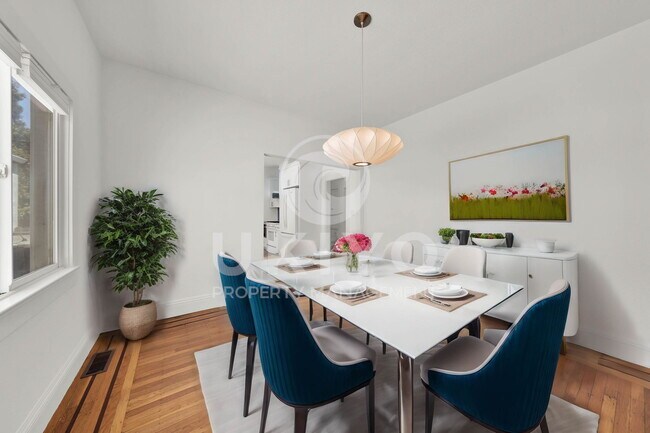 Photo - 1108 Dwight Way