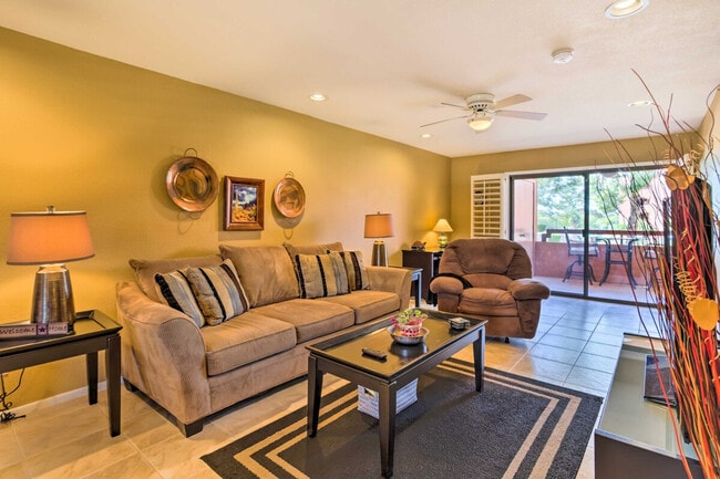 Photo - 12212 N Paradise Vlg Pkwy S Unidad ID1385834P