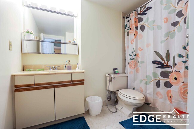 Photo - 131 Coolidge Ave Unit 522