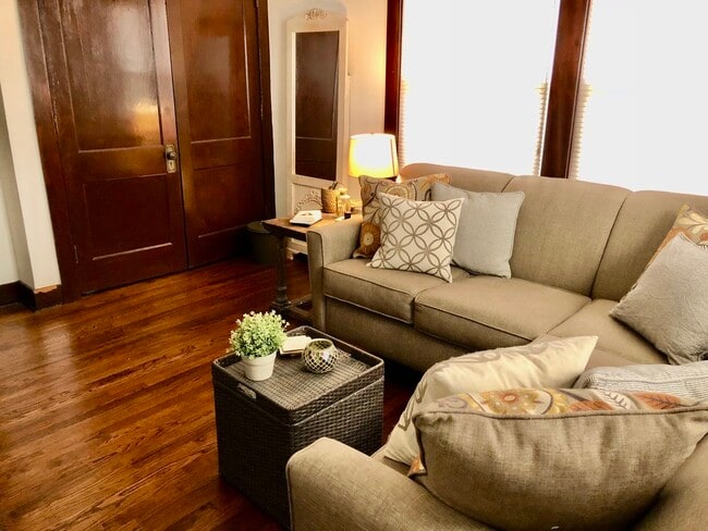 513 Terry St Unidad C