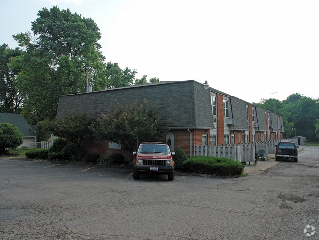 1490 S Burnett Rd