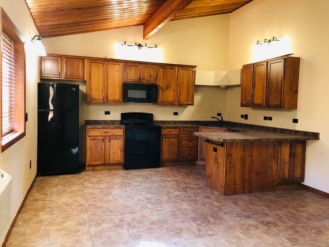 Photo - 1810 4th Ave NW Unit B