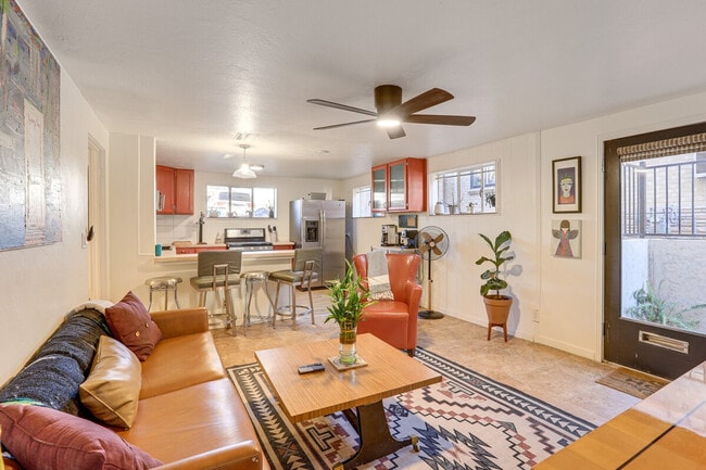 Photo - 1383 S Zenobia St Unidad ID1385633P