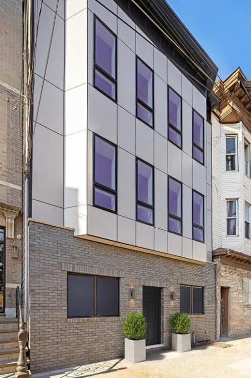 Photo - 489 Palisade Ave Unit 1