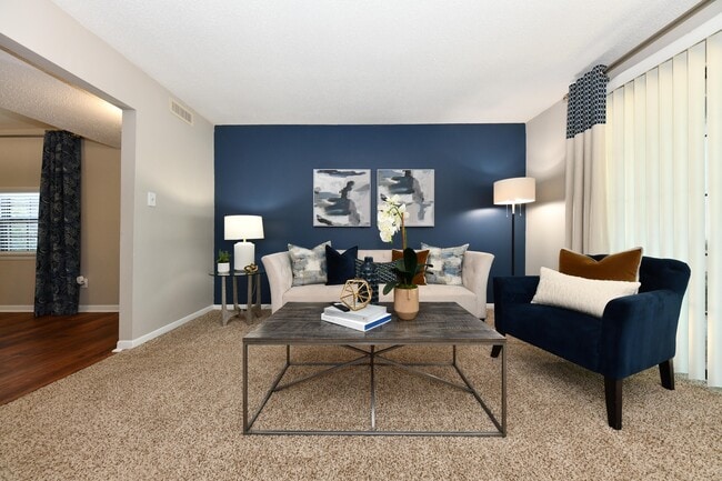 Spacious living room