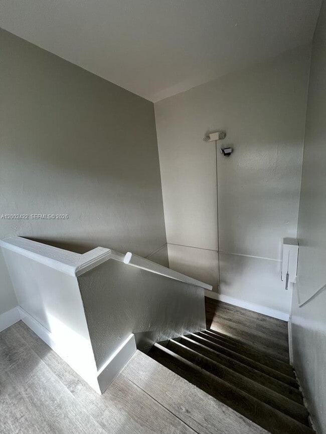 Photo - 1421 SW 37th Ave Unit 3