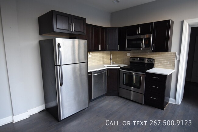 Building Photo - 4100 Parkside Ave Unit 2C
