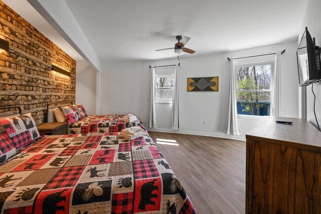 Photo - 578 Mountain Dr Unit SI ID1023058P