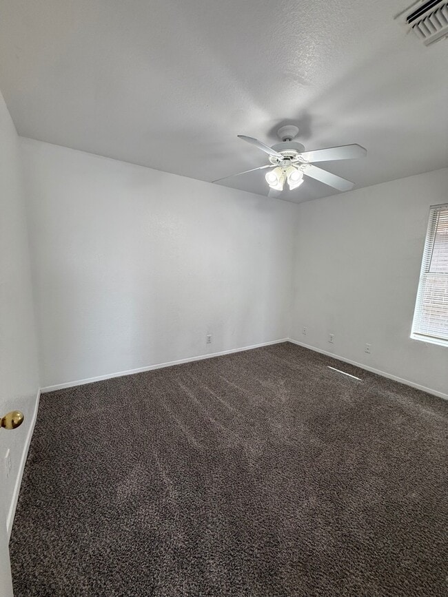 Photo - 201 E Godley Ave