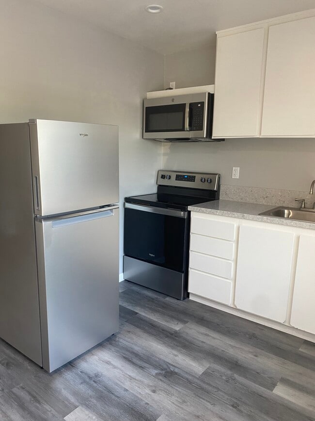 Photo - Continental Terrace