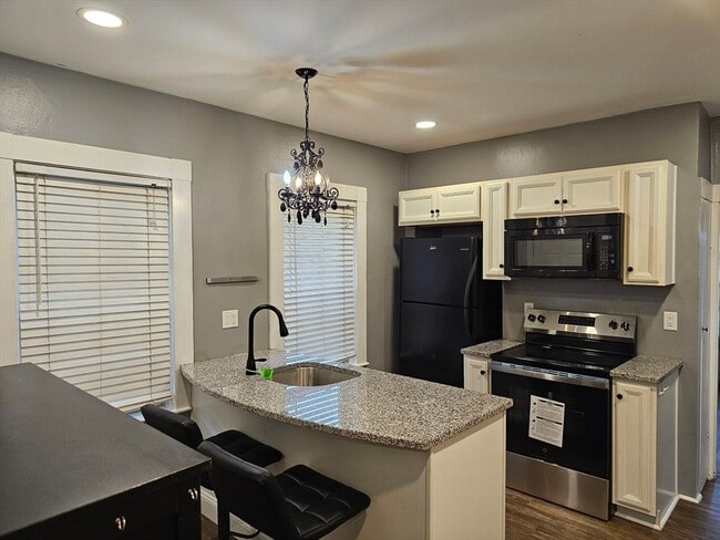 7 Taylor St Unit 1