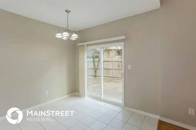 Photo - 4121 One Pl Ln