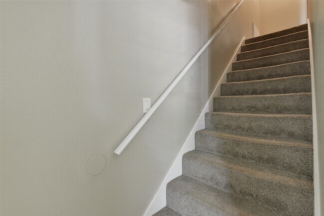 Photo - 4512 Avenue L