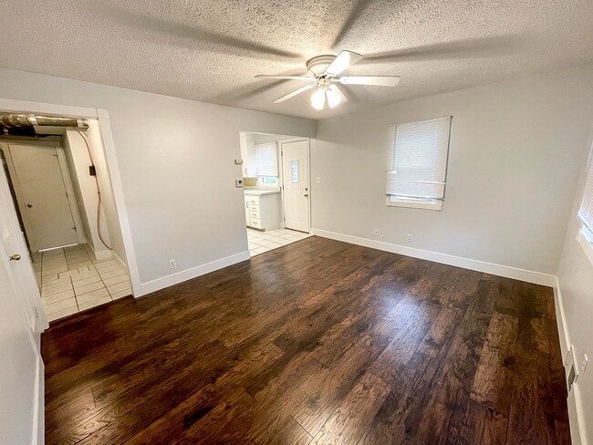 Photo - SJK Dwellings LLC Unidad 926 N 35th Street