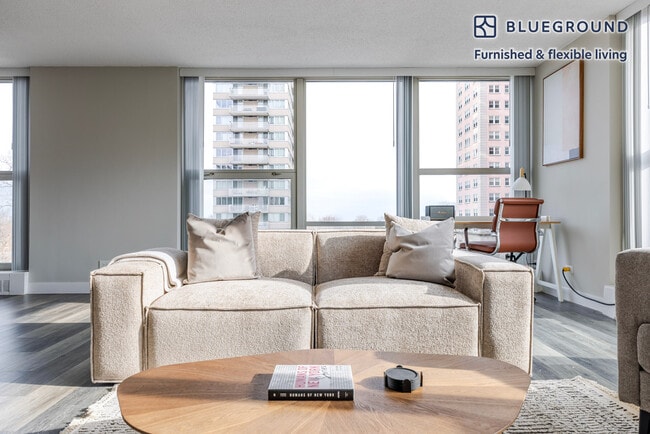 Photo - 5600 N Sheridan Rd Unit FL5-ID1383