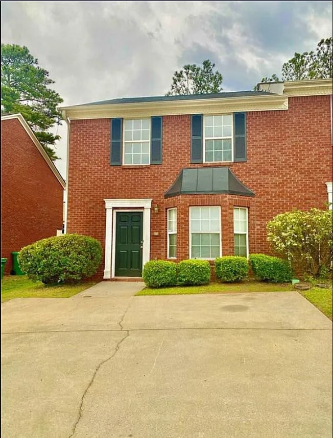 Photo - 5663 Windfall Ln