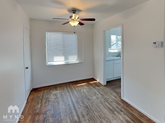 Photo - 538 Madison Ave Unidad 4