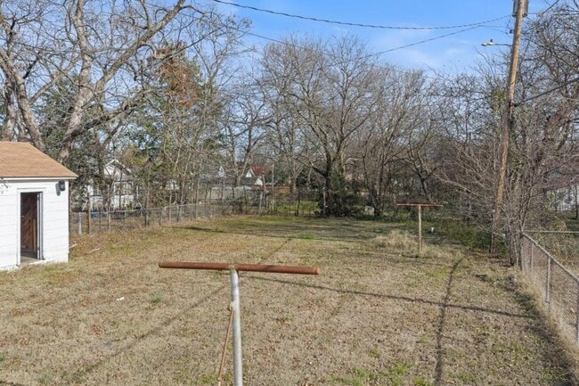 Photo - 1214 E St NW