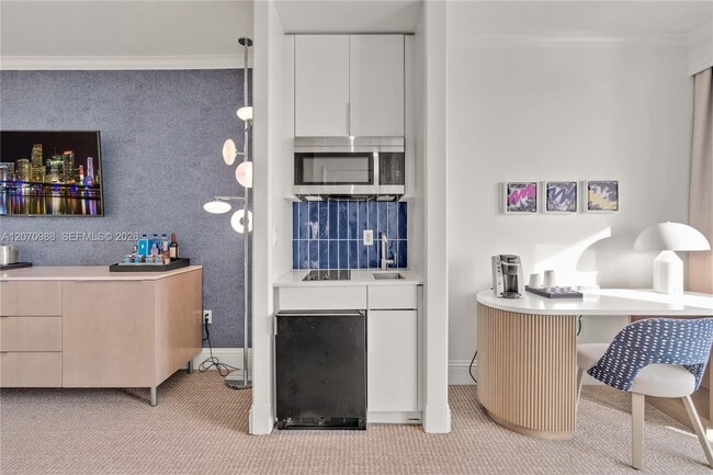 Photo - 4401 Collins Ave Unit 1508