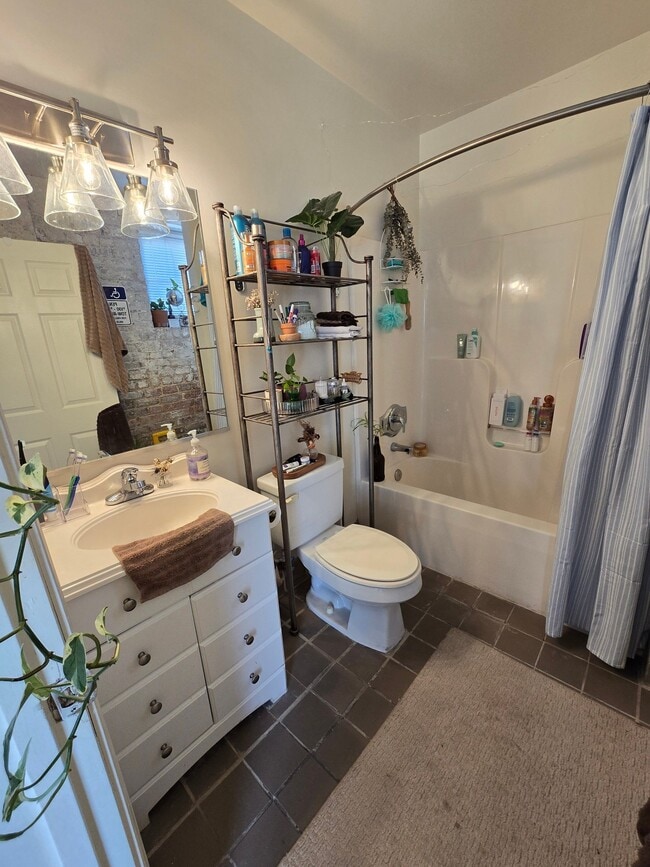 Photo - 302 Goshen St Unit 103