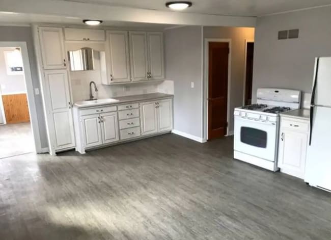 Photo - 909 Columbus St