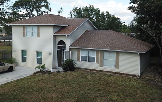 Photo - 7261 Captiva Blvd