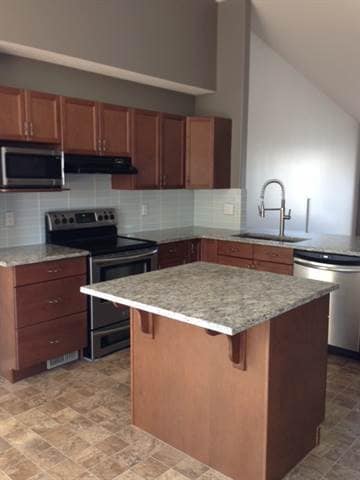 Photo - 8809 - 88B Street Unit House