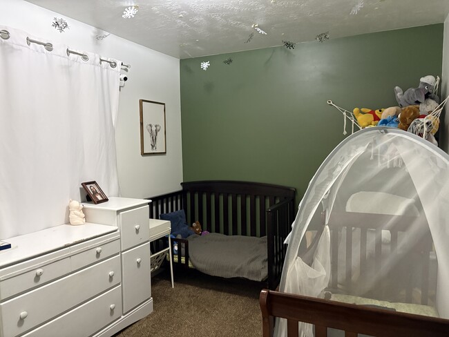 Photo - 1104 W 220 S