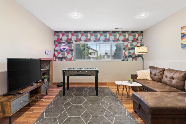 Photo - 4906 E 14th Ave