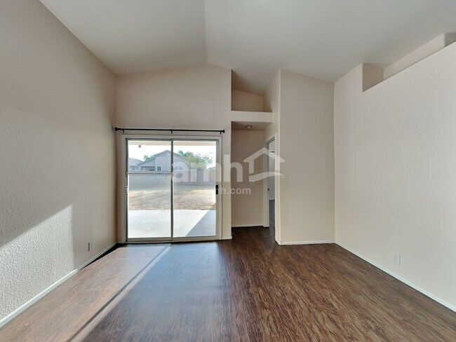 Photo - 18230 N 89th Ln