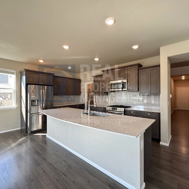 Photo - Beautiful Modern 3 Bedroom In Puyallup!!