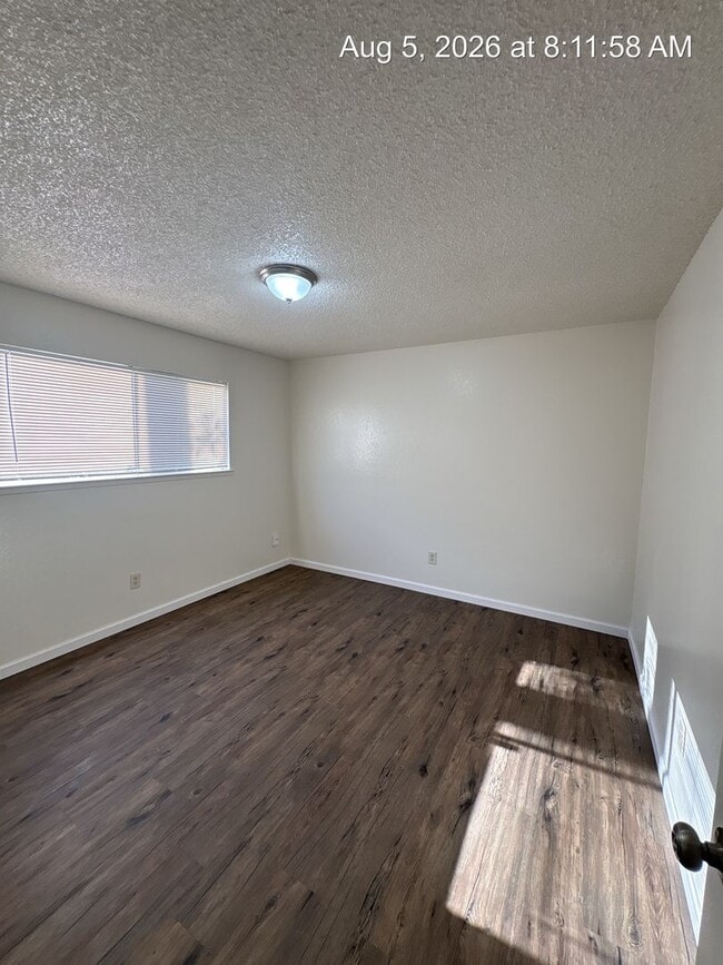 Photo - 726 S Locust St Unit C