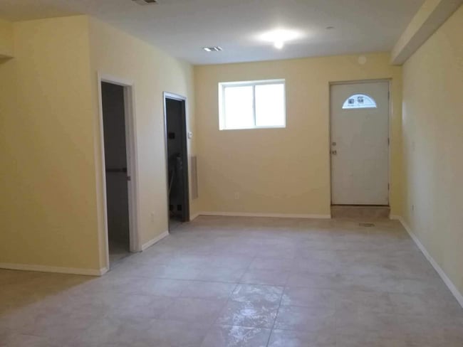 Photo - 150-55 14th Rd