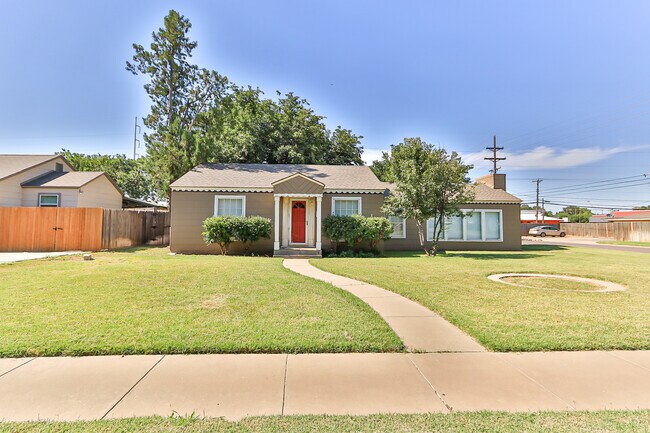 Photo - 2517 33rd St