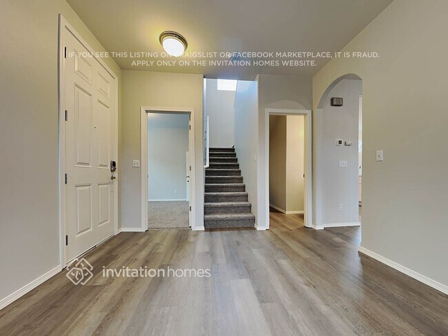 Photo - 9115 Periwinkle Loop NE