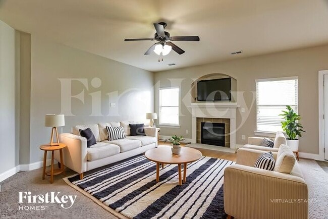 Photo - 444 Blackberry Blvd